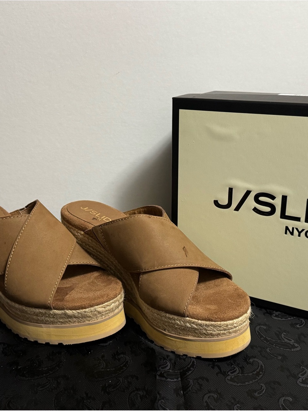 J/SLIDES Brown Crisscross Platform Espadrille Slides ~ 7.5 New in Box